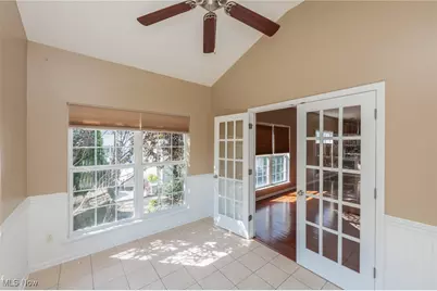 4887 Meadow Lark Drive, Lorain, OH 44053 - Photo 29