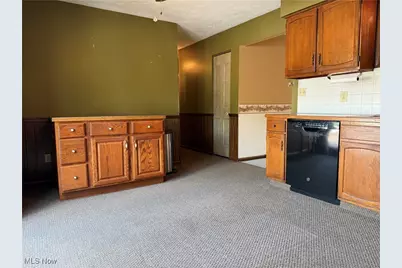 17964 Glendale Avenue, Lake Milton, OH 44429 - Photo 11