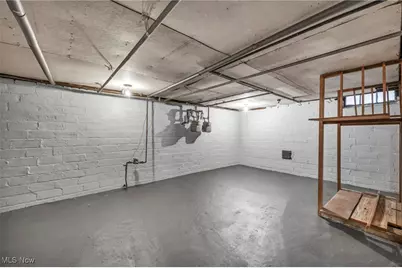 18416 Winslow Road, Huber Heights, OH 44122 - Photo 43