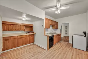 18416 Winslow Rd, Huber Heights, OH 44122 - Photo 11