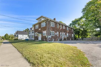 633 Brown Street, Akron, OH 44311 - Photo 3