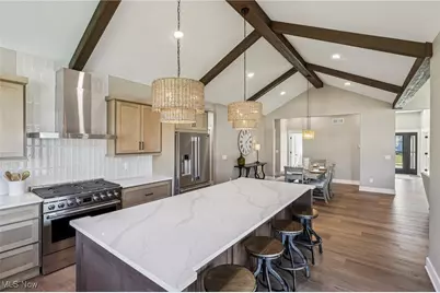 542 Lakewood Drive E, Canal Fulton, OH 44614 - Photo 19