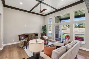 542 Lakewood Dr E, Canal Fulton, OH 44614 - Photo 11