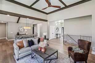 542 Lakewood Dr E, Canal Fulton, OH 44614 - Photo 13