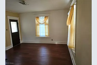 606 S 7th Street, Cambridge, OH 43725 - Photo 5