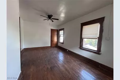 11606 Shadeland Avenue, Loveland, OH 44108 - Photo 7