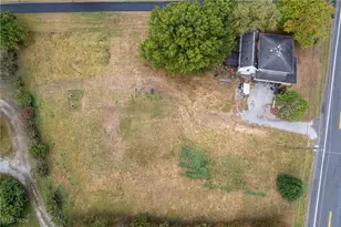 3990 Edison St NE, Hartville, OH 44632 - Photo 25