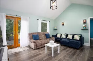 3990 Edison St NE, Hartville, OH 44632 - Photo 13