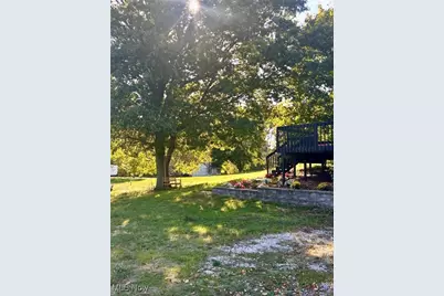 3990 Edison Street NE, Hartville, OH 44632 - Photo 3