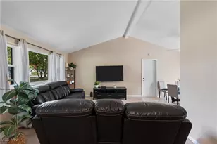 9933 Cynthia Dr, Twinsburg, OH 44087 - Photo 5