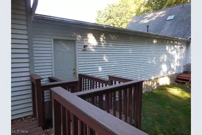 3429 Brookpoint Lane, Cuyahoga Falls, OH 44223 - Photo 27
