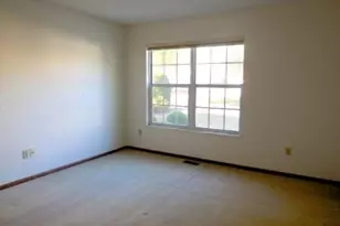 3429 Brookpoint Ln, Cuyahoga Falls, OH 44223 - Photo 7