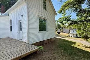 220 Oaklawn Ave, Woodsfield, OH 43793 - Photo 7