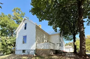 220 Oaklawn Ave, Woodsfield, OH 43793 - Photo 3