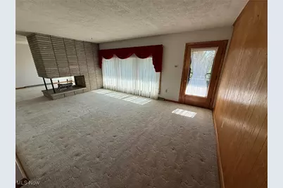 2902 Downeys Hill Drive NE, Dover, OH 44622 - Photo 3