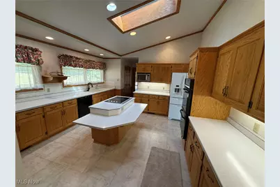 2902 Downeys Hill Drive NE, Dover, OH 44622 - Photo 13