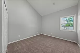 5547 Beavercrest Dr, Lorain, OH 44053 - Photo 13