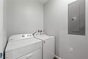 5547 Beavercrest Dr, Lorain, OH 44053 - Photo 23