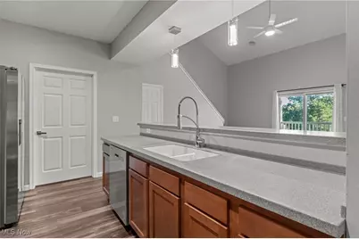 5547 Beavercrest Drive #211, Lorain, OH 44053 - Photo 19