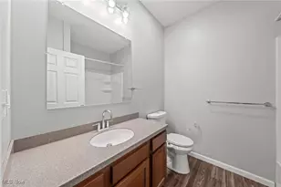 5547 Beavercrest Dr, Lorain, OH 44053 - Photo 11