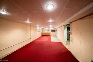 874 E Meadowlawn Blvd, Green Hills, OH 44131 - Photo 17