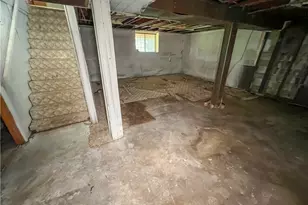 17 Sunset Dr, Martins Ferry, OH 43935 - Photo 21