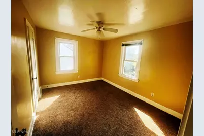 16204 Invermere Avenue, Loveland, OH 44128 - Photo 11