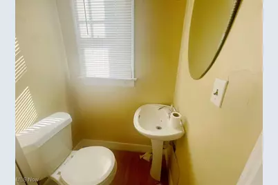 16204 Invermere Avenue, Loveland, OH 44128 - Photo 7