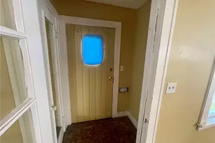 16204 Invermere Ave, Loveland, OH 44128 - Photo 3