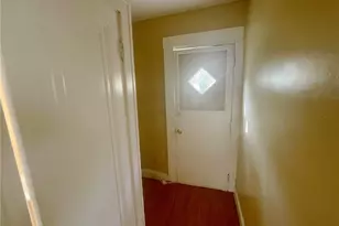 16204 Invermere Ave, Loveland, OH 44128 - Photo 9