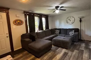 3835 Holbein Dr, Zanesville, OH 43701 - Photo 3