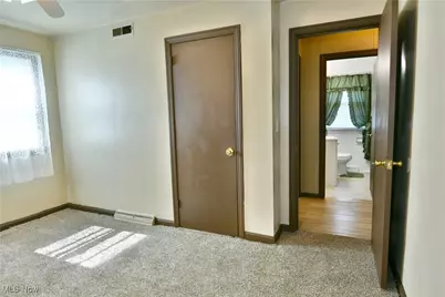 834 Compton Lane, Youngstown, OH 44502 - Photo 27