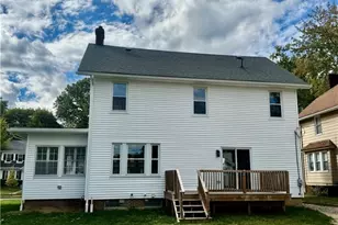 453 Briarwood Dr, Akron, OH 44320 - Photo 5