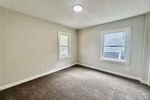 453 Briarwood Dr, Akron, OH 44320 - Photo 17