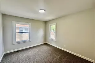 453 Briarwood Dr, Akron, OH 44320 - Photo 13