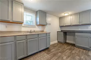 3736 Louise St, Mogadore, OH 44260 - Photo 13