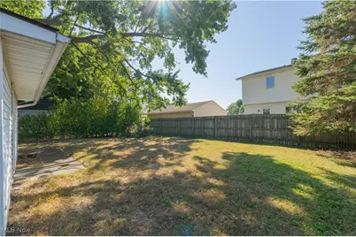 3736 Louise Street, Mogadore, OH 44260 - Photo 7