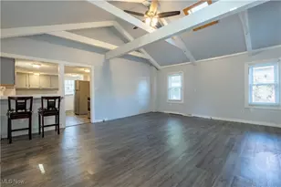 3736 Louise St, Mogadore, OH 44260 - Photo 9