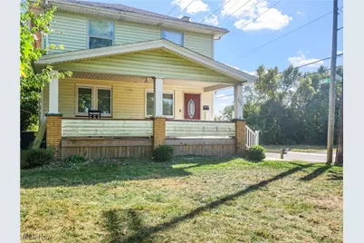 199 W Princeton Avenue, Youngstown, OH 44507 - Photo 1