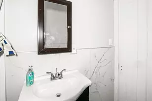 199 W Princeton Ave, Youngstown, OH 44507 - Photo 27