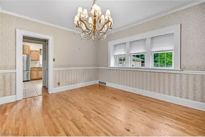 210 Fairmount Avenue NE, Warren, OH 44483 - Photo 11