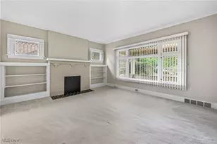 210 Fairmount Ave NE, Warren, OH 44483 - Photo 9