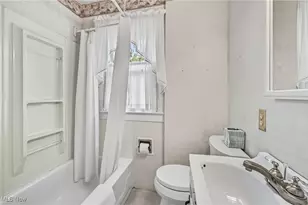 210 Fairmount Ave NE, Warren, OH 44483 - Photo 21