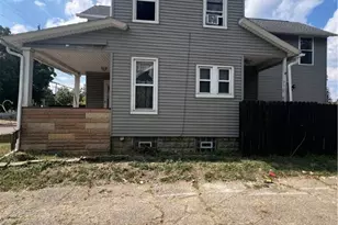 1095 E Archwood Ave, Akron, OH 44306 - Photo 3