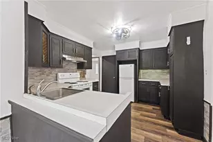 2129 Tippecanoe Ave, Youngstown, OH 44509 - Photo 3