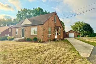 4560 7th St NW, Canton, OH 44708 - Photo 1