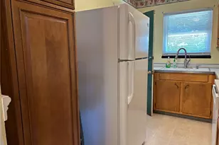 61 Leicester Dr, Akron, OH 44319 - Photo 7