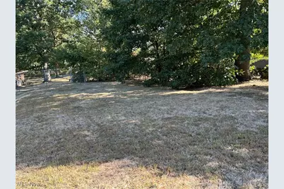 61 Leicester Drive, Akron, OH 44319 - Photo 35