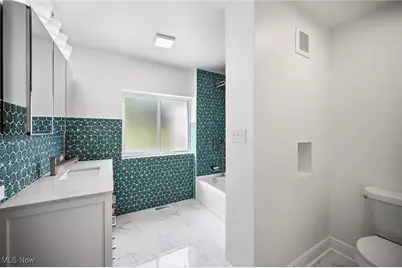 28300 Aurora Road, Solon, OH 44139 - Photo 11