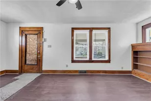 908 Dayton St, Akron, OH 44310 - Photo 7